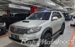 Bursa Jual Beli Mobil Bekas Murah Toyota di Semarang 
